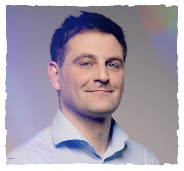 Designer Spotlight: Meet Vaidas, Lithuanian Graphic Designer on DesignCrowd